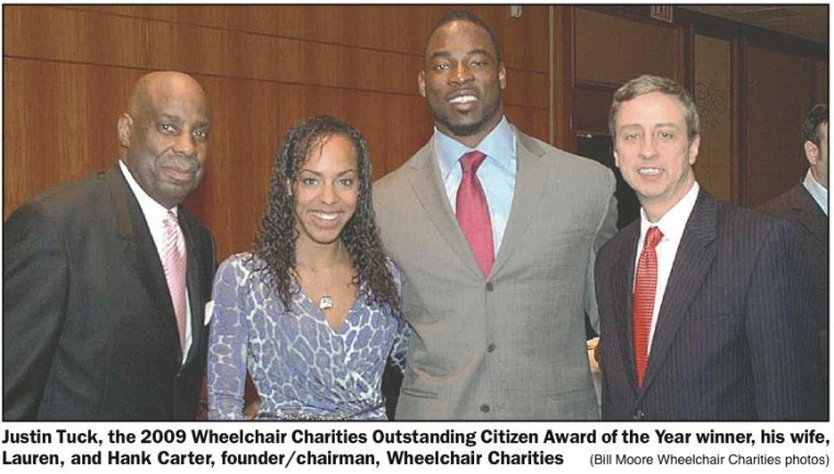 Pro stars Justin Tuck, Chris Duhon aid Wheelchair Charities (36140)