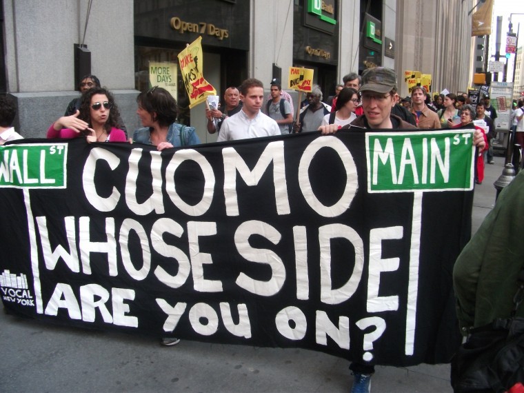 Unions march on Wall Street (37815)