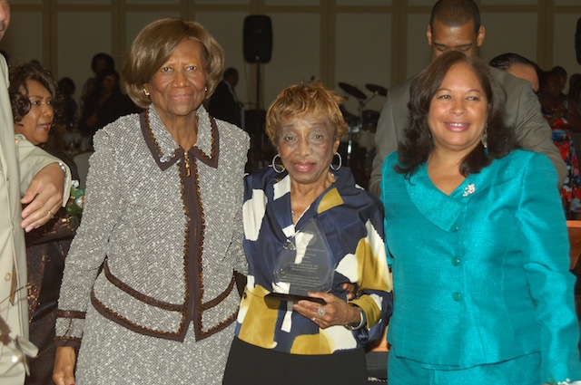Mid-Manhattan NAACP annual Luncheon Brings Together Civic Minded New Yorkers (40131)