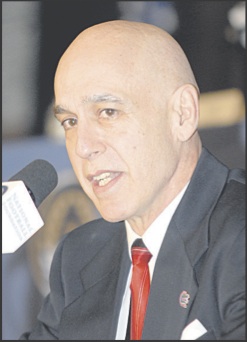 'Prime Time' heads up NFF induction ceremonies (37305)