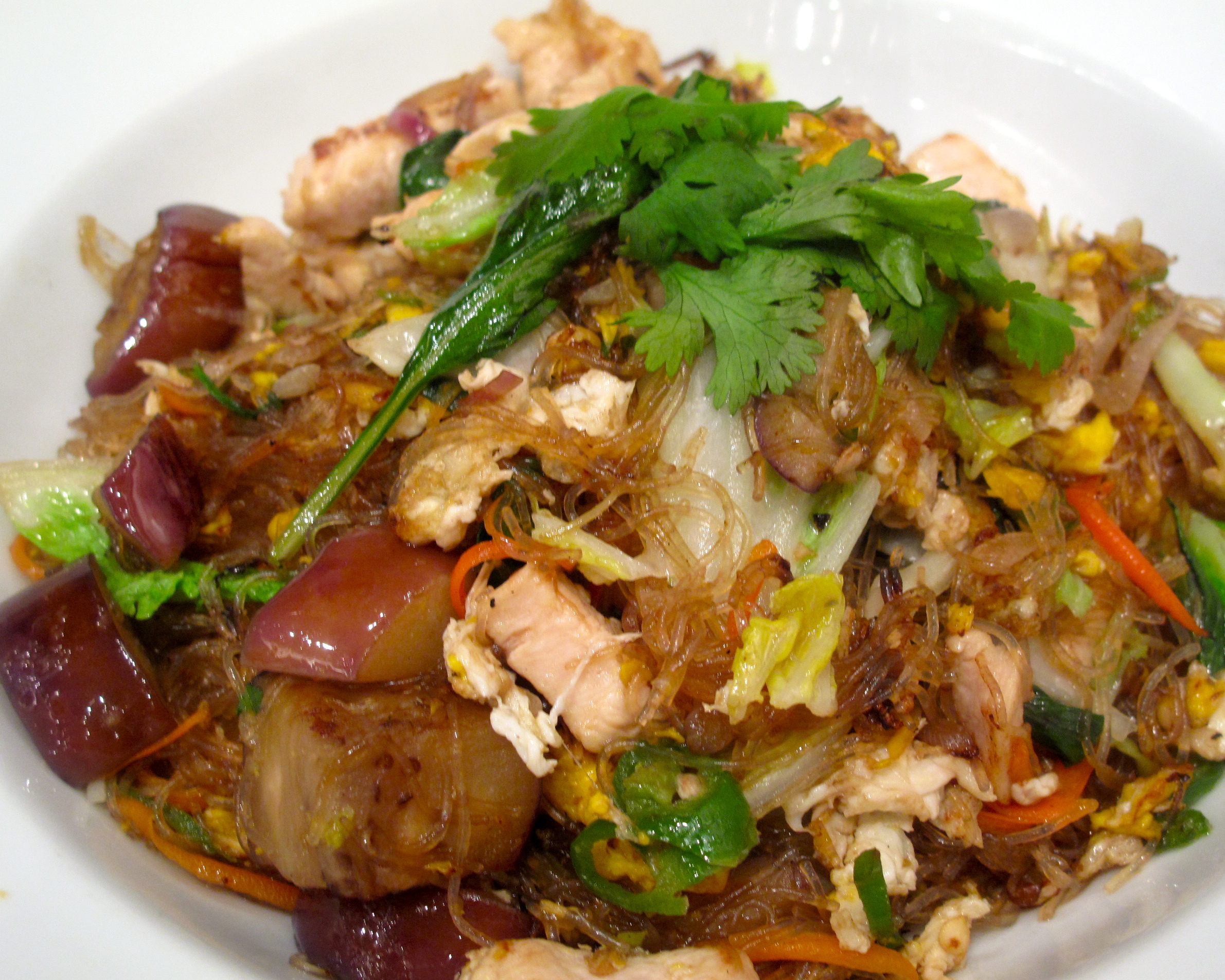 Thai one on at Ngam (39306)