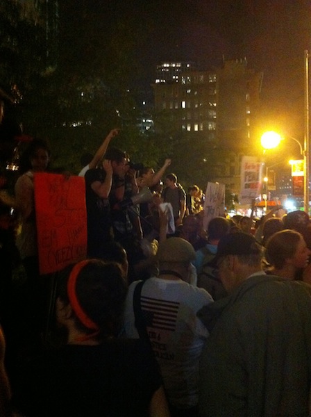 Troy Davis Protestors take to the Streets: 