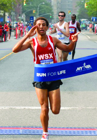 Running and walking for peace in Harlem (39421)