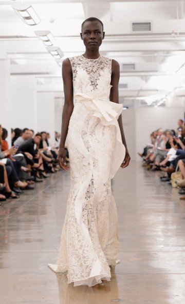 More models of color are working at Fashion Week (38698)
