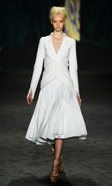 Spring looks with lace touches (37646)