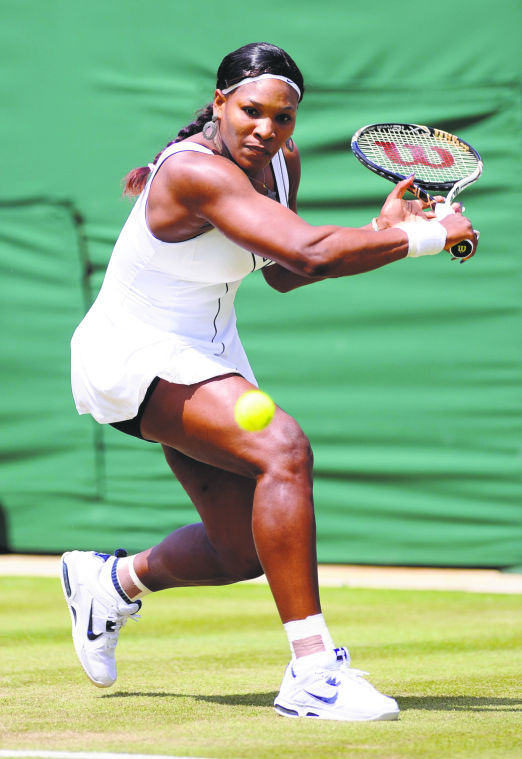 Q Serena, Sloane advance at Wimbledon; Venus out (39087)