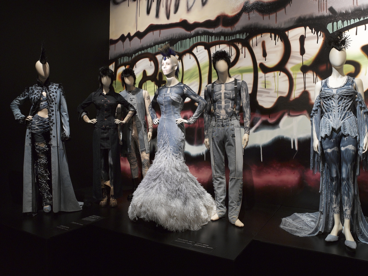 Jean Paul Gaultier- From the Sidewalk to the Catwalk Exhibition Still (49865)