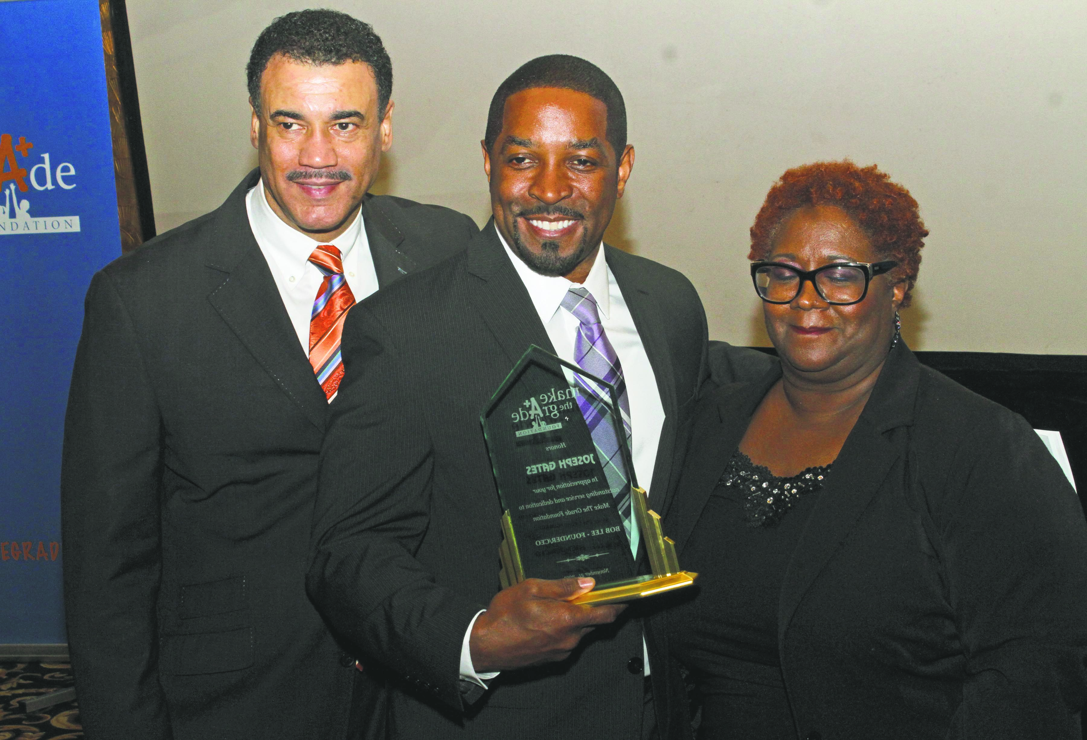 L to R: Bob Lee, founder of Make the Grade Foundation, awardee Joseph Gates and Denise Rogers (52212)