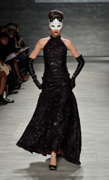Fall/winter designs by B Michael (62365)