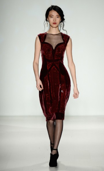 Fall ’14 designs by Tadashi Shoji. (62367)