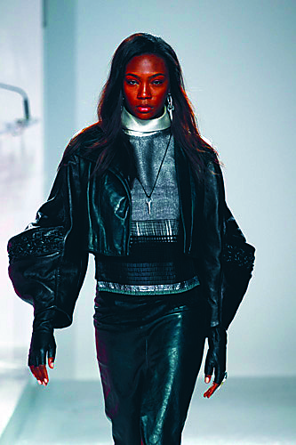 Women’s fashion design by Victoria Hayes (75567)