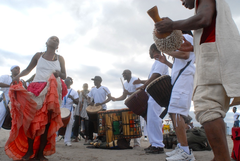 Tribute to the Ancestors of the Middle Passage (78493)