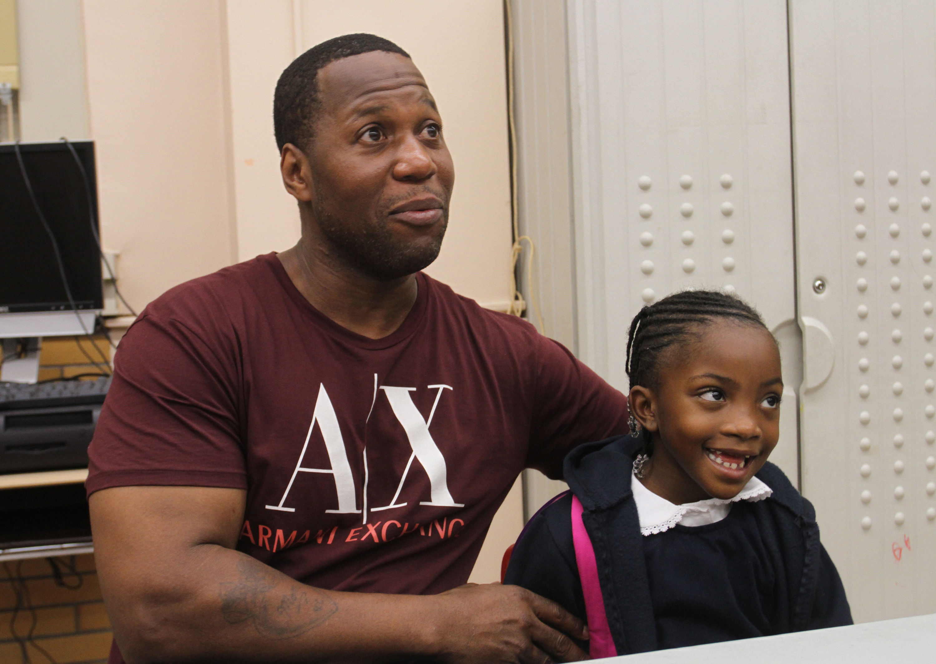 Father Shanon Williams with daughter Miyaree Williams. (93785)