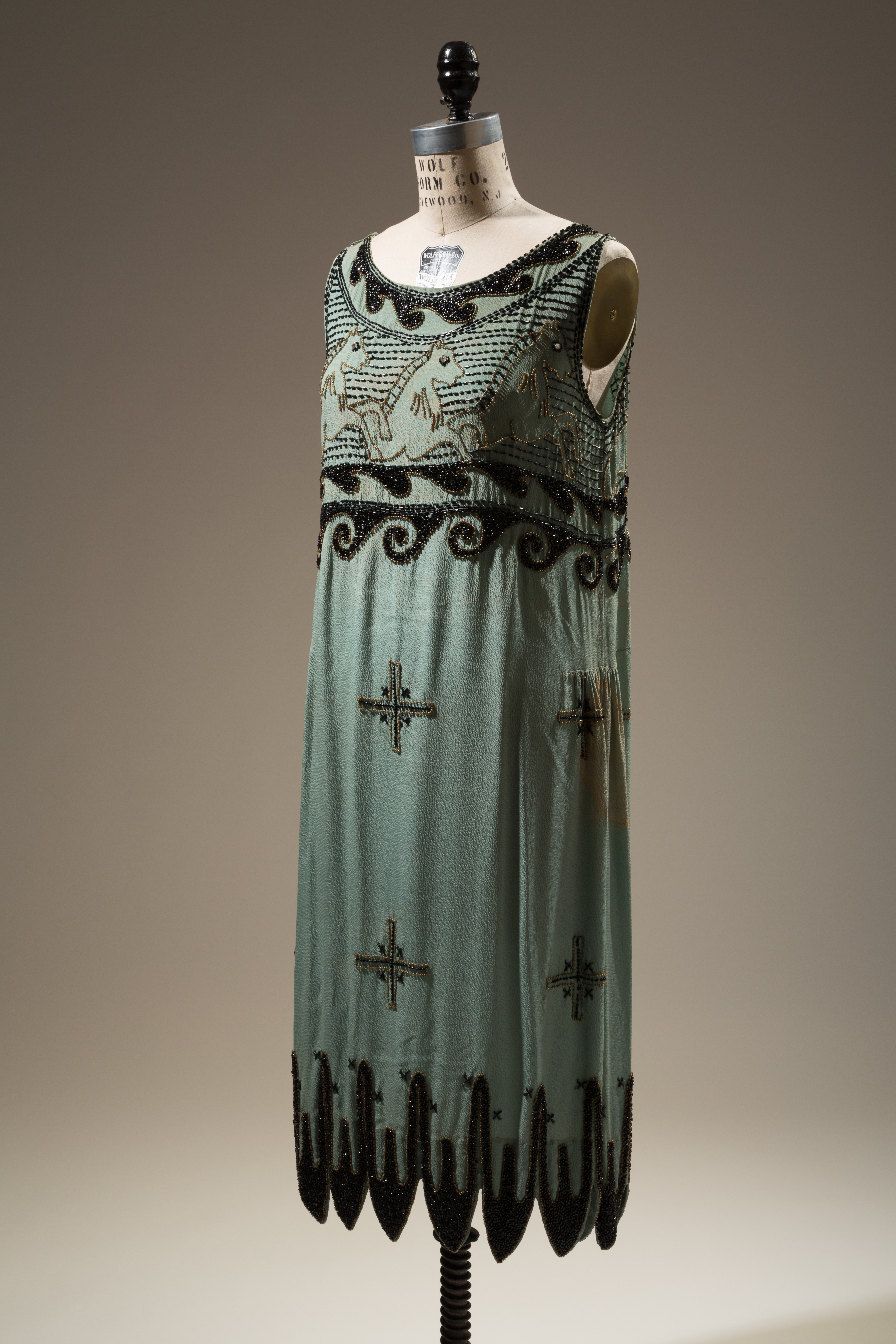 Designs from 'Faking It,
