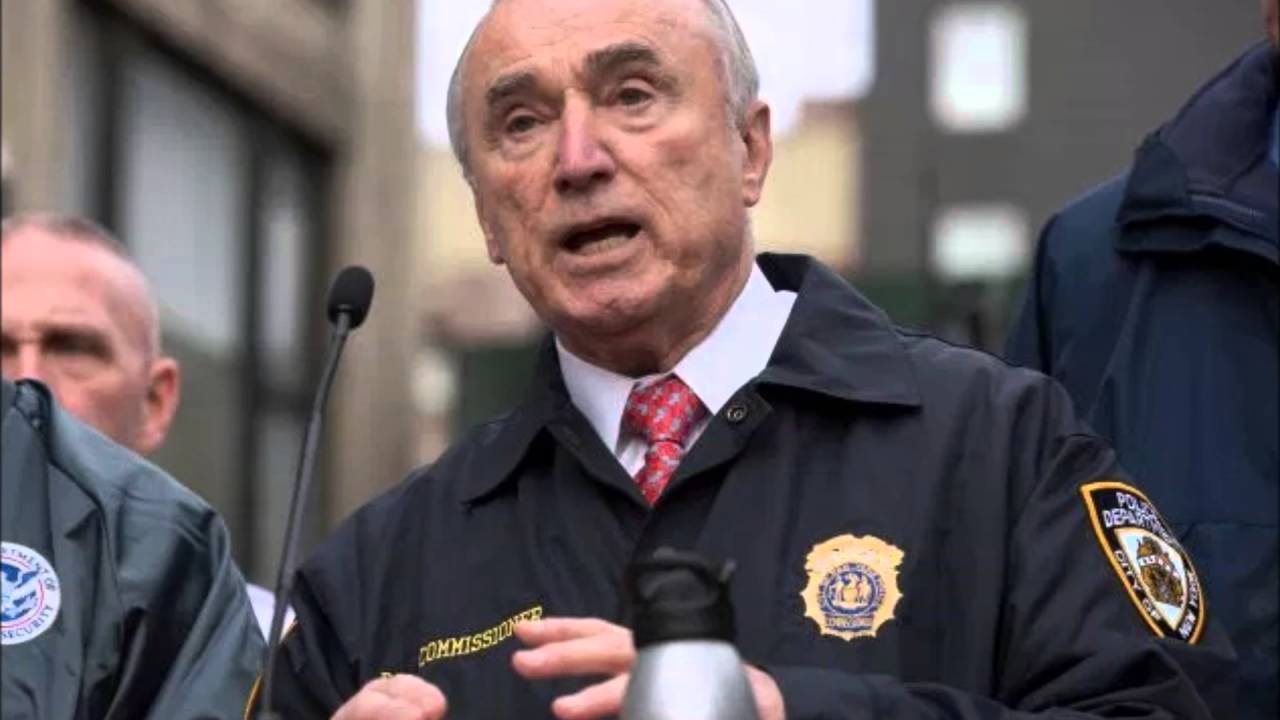Comissioner Bratton (204877)