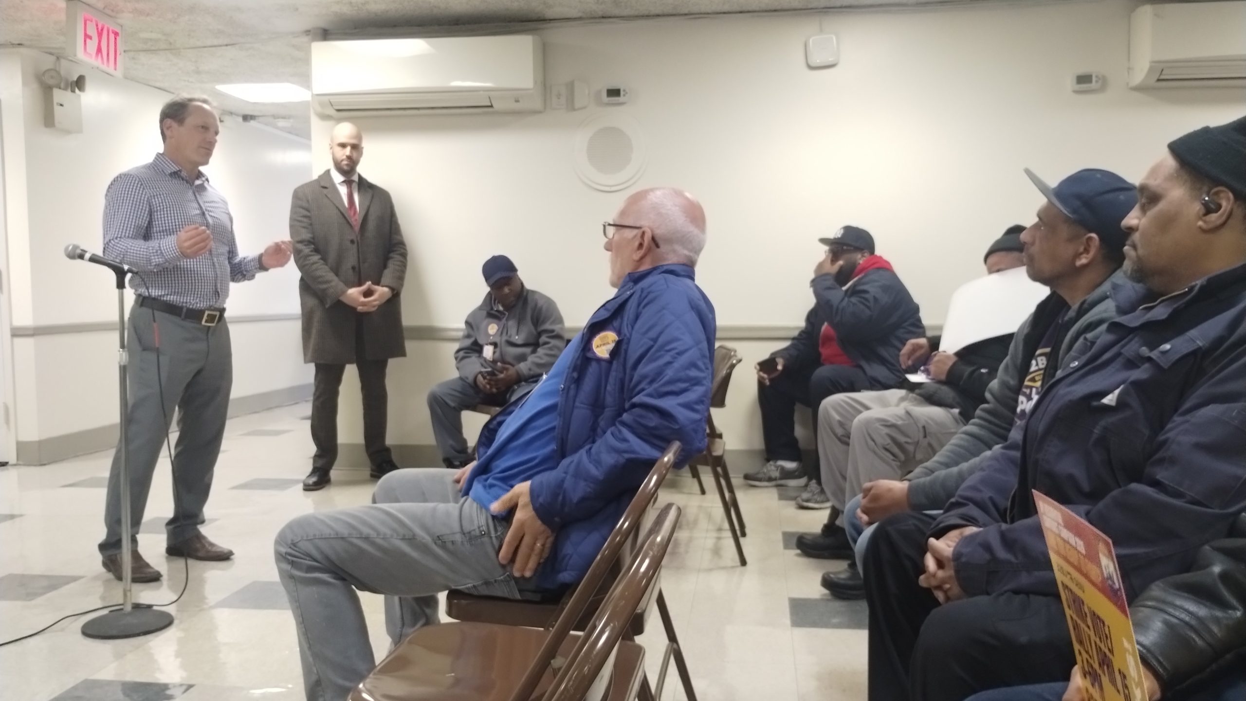 32BJ SEIU building workers prep their strike captain