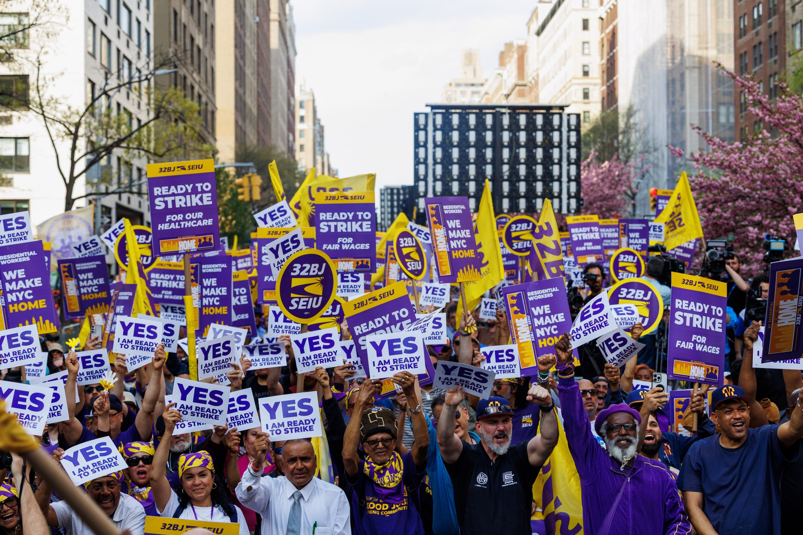 32BJ SEIU and building owners reach tentative agreement