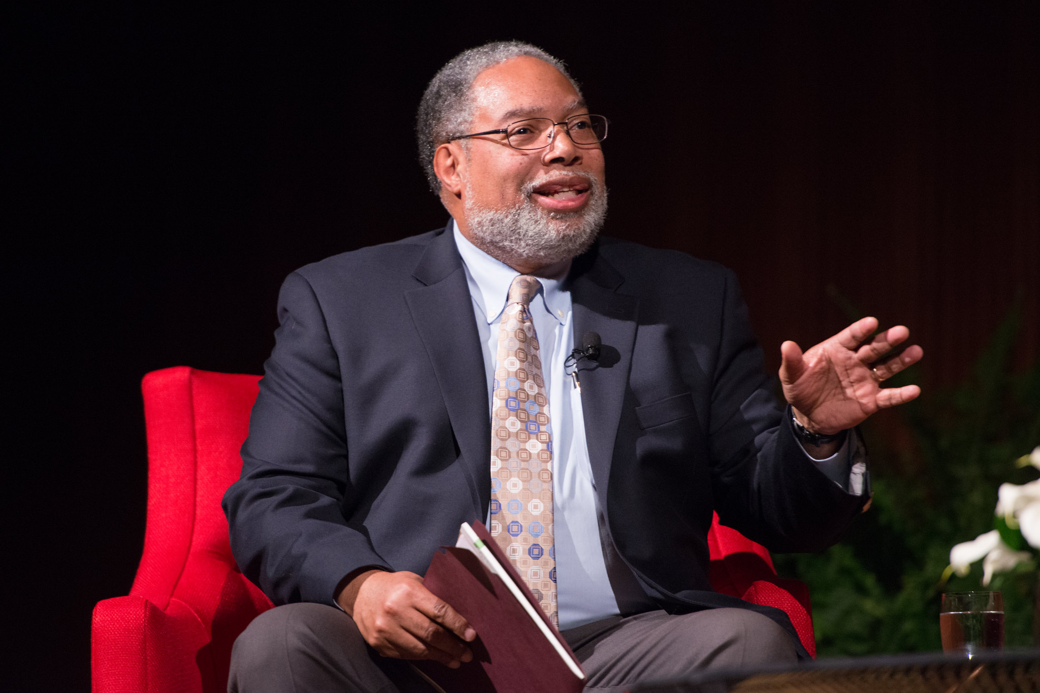 Smithsonian Secretary defends museum after Trump’s hostile White House report